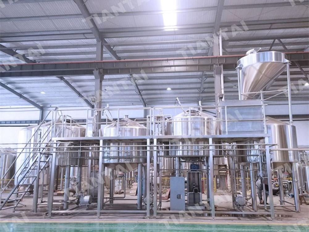 <b>TianTai 3000L four vessel brewery system equipment PLC control</b>